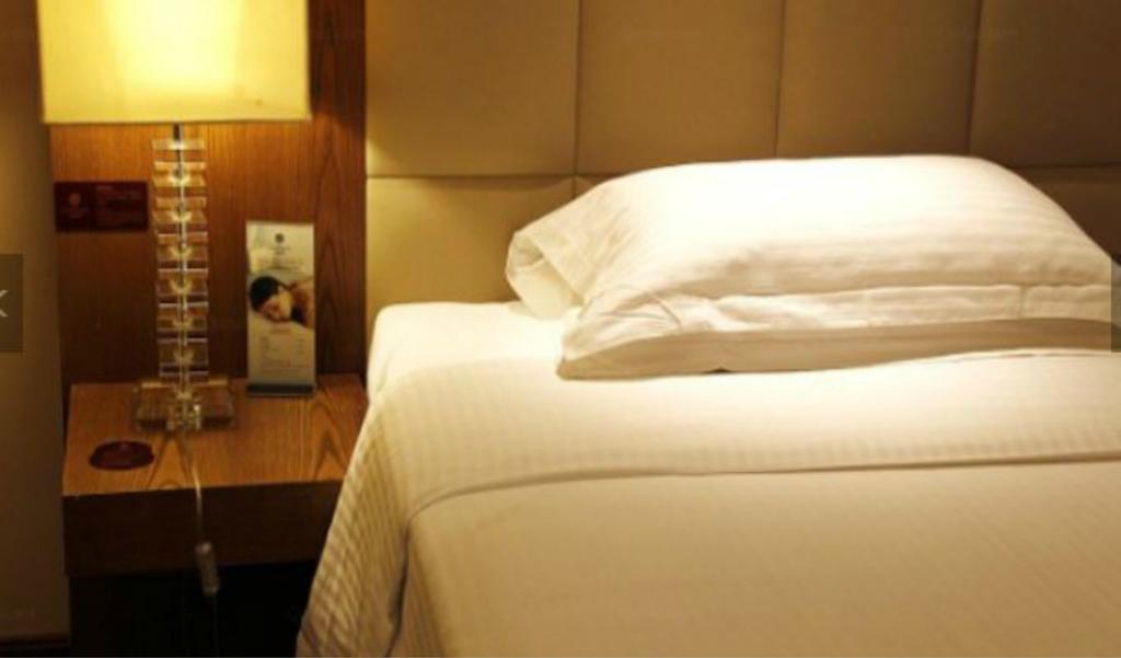 Plaza Hotel Beijing Exterior foto