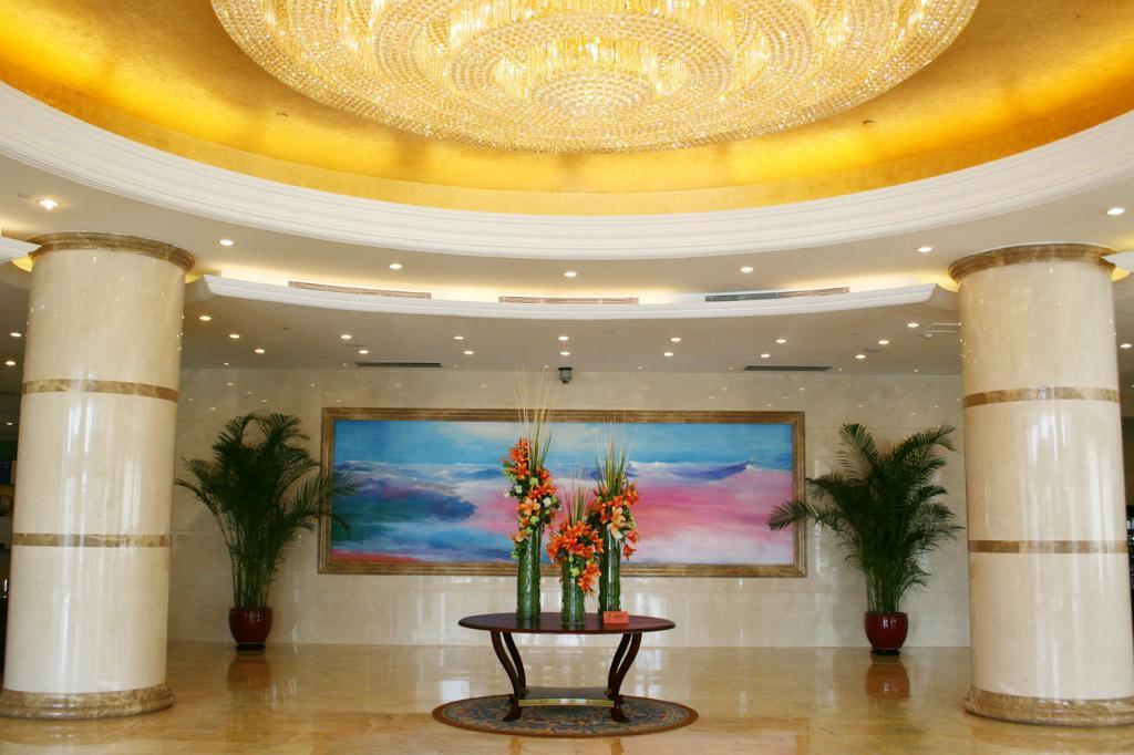 Plaza Hotel Beijing Exterior foto